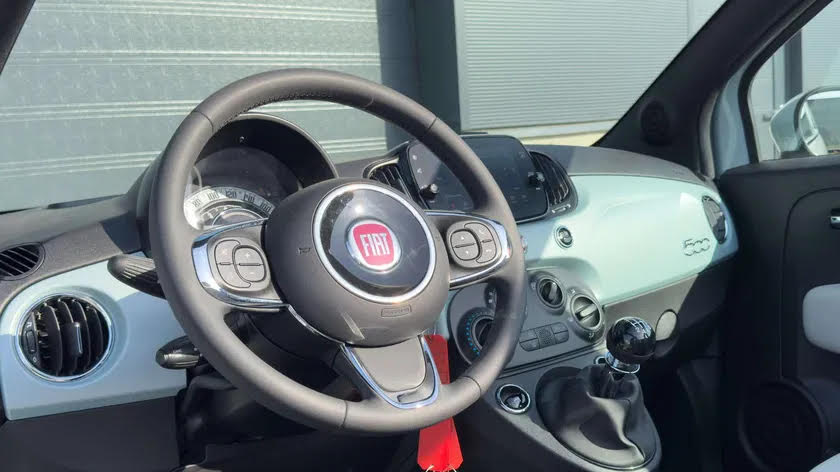 FIAT 500 1.0 Hybrid 70cv Dolce Vita - 06/2024 - 23.983 km - Blu